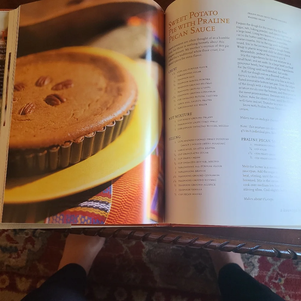 B. Smith's Entertaining and Cooking for Friends signed book